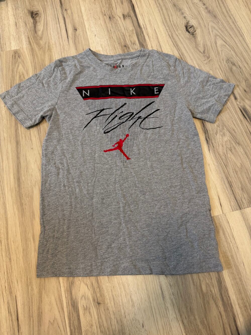 Nike Air Jordan Shirt Youth Large Gray Flight Jumpman Logo MJ Basketball Boys